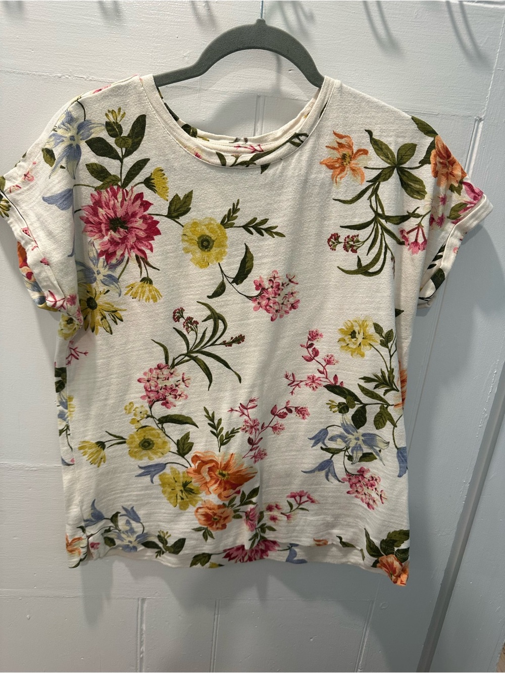 LOFT White Floral Short-Sleeve Tee with Multicolor Blooms